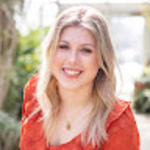 Meet your Posher, Caroline